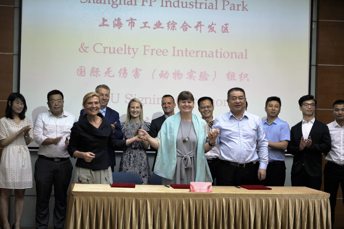 MOU-signing-ceremony-Fengpu-KnudsenCRC-2018-2